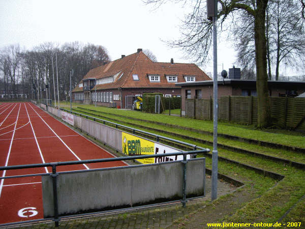 Städtisches Stadion Düsternortstraße - Delmenhorst