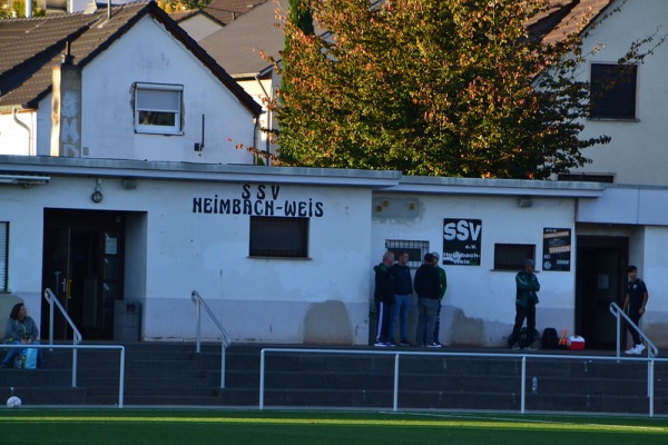 Sportplatz am Kieselborn - Neuwied-Heimbach-Weis