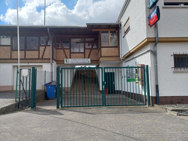 Sportplatz Hauser Weg - Selters/Taunus-Eisenbach
