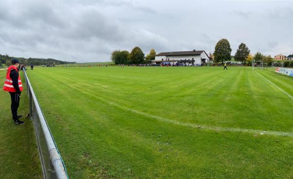 Sportgelände Stoffenrieder Straße - Roggenburg/Bayern-Schießen