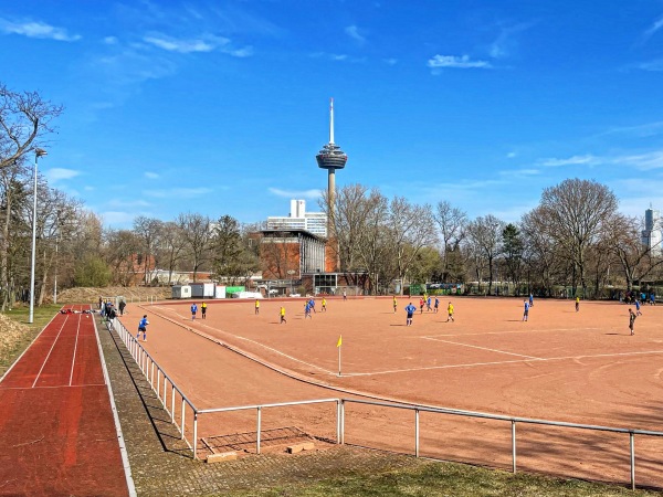 Turnerschaftssplatz Vogelsanger Straße - Köln-Ehrenfeld
