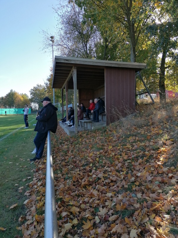 Sportplatz Emmen - Hankensbüttel-Emmen