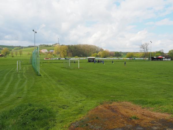 Sportplatz Erkeln - Brakel-Erkeln