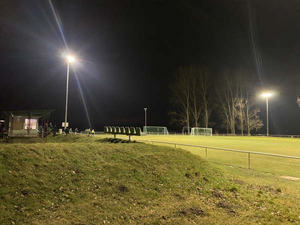 Waldstadion Nebenplatz - Osternienburger Land-Reppichau