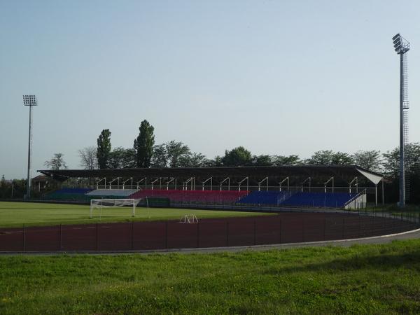 Stadion Central'nyj im. Rashida Ausheva - Nazran'