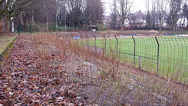 Stadion am Hermann-Löns-Weg - Solingen-Ohligs