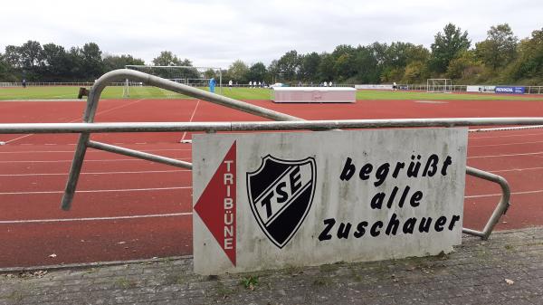 Stadion Roschdohler Weg - Neumünster-Einfeld