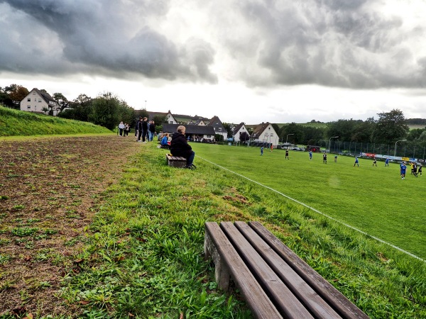 Sportplatz Caller Straße - Meschede-Wallen