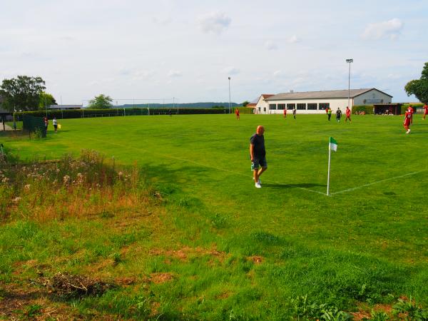 Sportplatz Am Gelke - Ense-Lüttringen