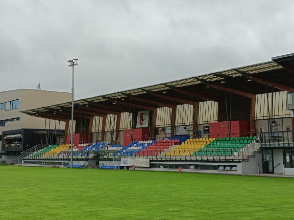 Walter-Niederkofler-Stadion - Hart bei Graz