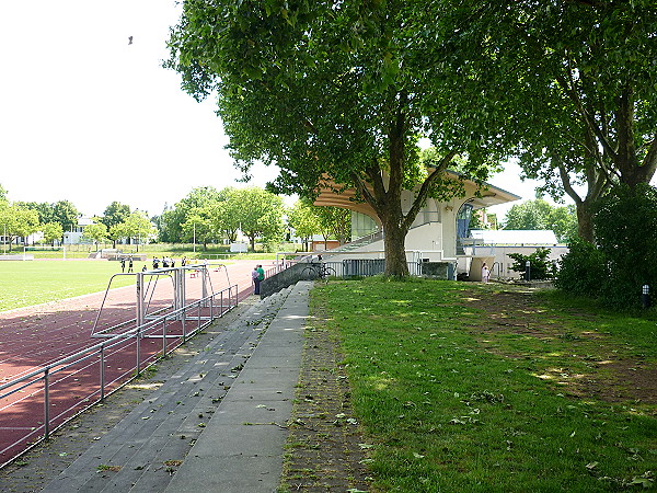 Stadion Sommerdamm - Rüsselsheim/Main