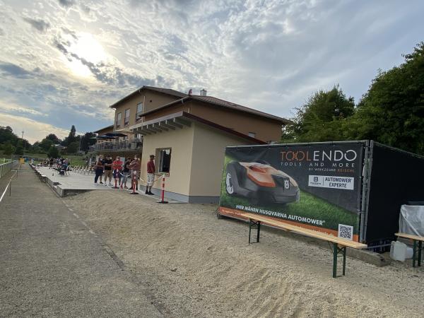 Sportzentrum am Freibad Platz 3 - Tirschenreuth