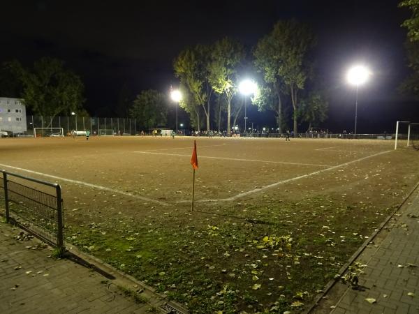 Sportanlage Niedwiesenstraße Platz 2 - Frankfurt/Main-Eschersheim