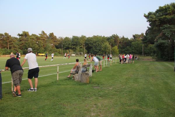 Sportplatz Zum Burgberg - Zossen-Wünsdorf