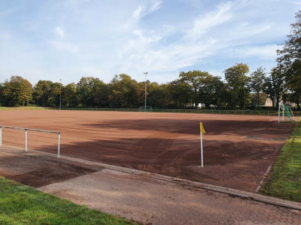 Bezirkssportanlage Krähenacker Platz 3 - Meerbusch-Osterath