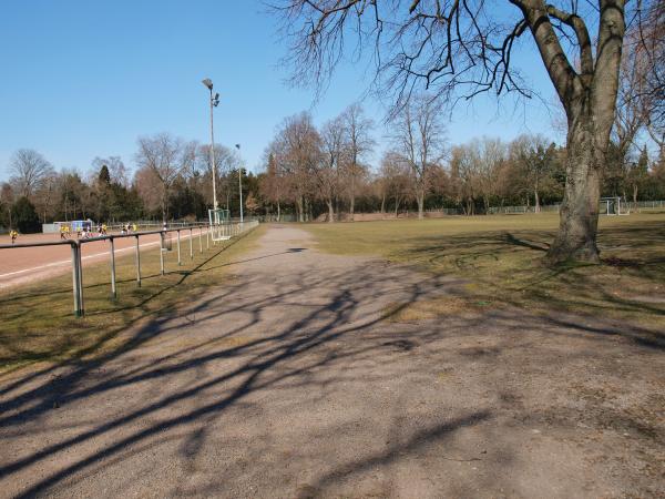 Bezirkssportanlage Stahldorf Platz 2 - Krefeld-Stahldorf