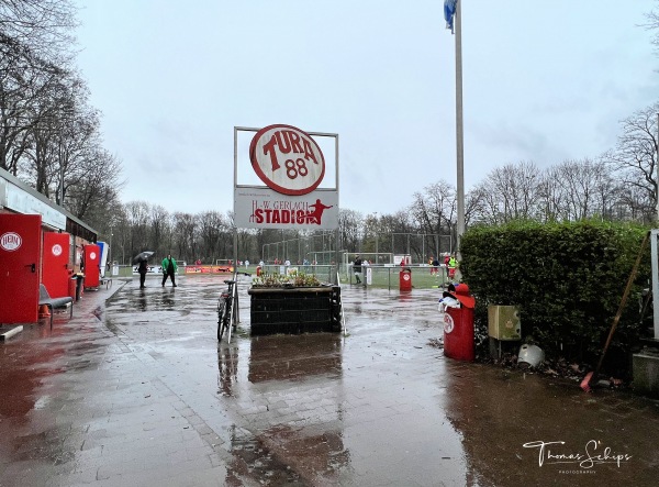 Hans-Walter Gerlach Stadion - Duisburg-Neudorf