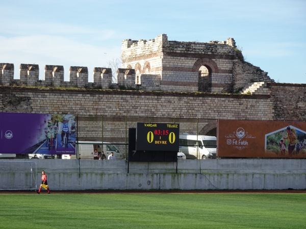 Namık Şevik Stadyumu - İstanbul