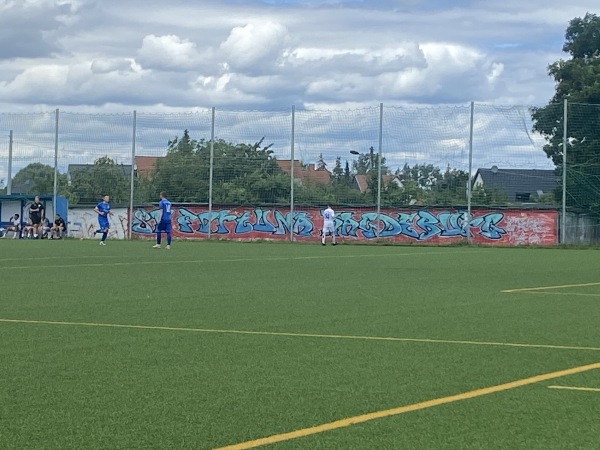Stadion Schöppensteg Nebenplatz - Magdeburg-Neue Neustadt