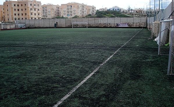 Pembroke Athleta Ground - Pembroke