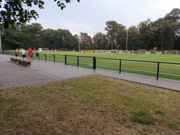 Sportplatz Issum 2 - Issum