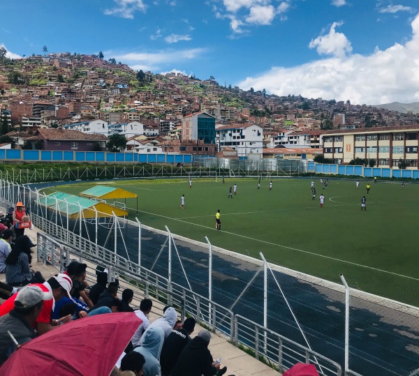 Estadio del Colegio Inca Garcilaso de la Vega - Cusco
