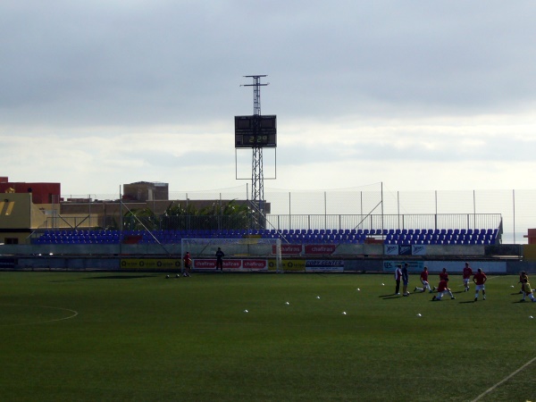 Campo de Fútbol La Palmera - San Isidro, Tenerife, CN