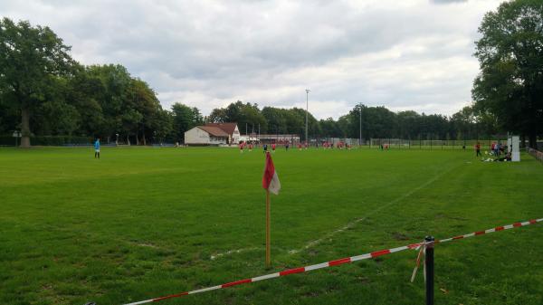 Sportplatz Meisenwinkel - Hannover-Ricklingen