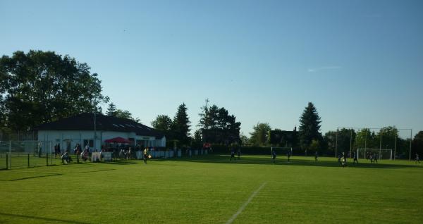 Areál TJ Slavia Radonice - Radonice