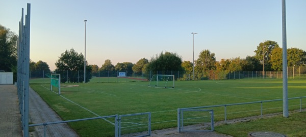 Schul- und Sportzentrum Bad Segeberg B-Platz - Bad Segeberg