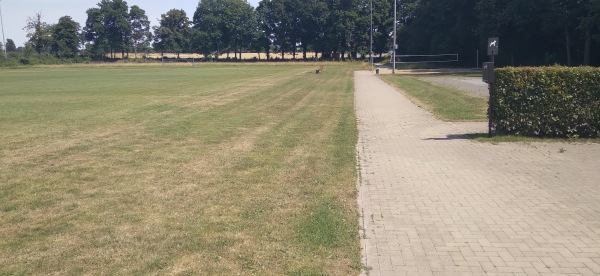 Sportplatz Bruchmühlen - Rödinghausen-Bruchmühlen