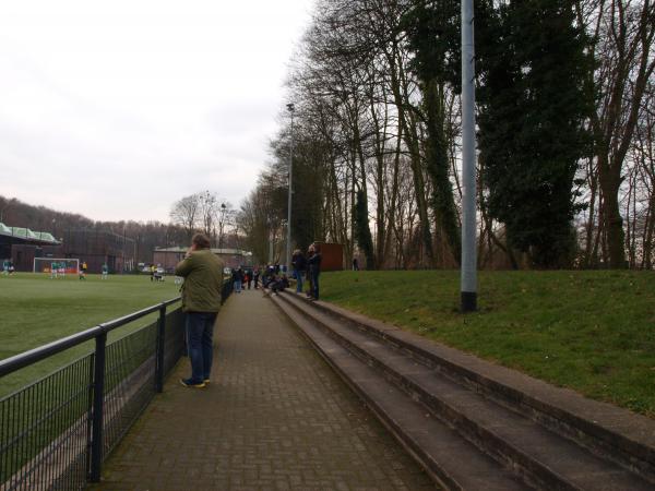 Rather Waldstadion Nebenplatz - Düsseldorf-Rath