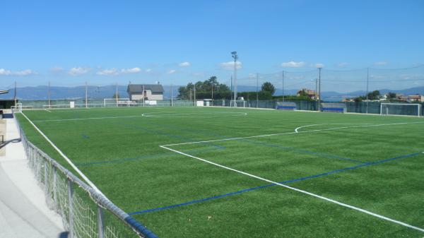 Campo de Fútbol A Pelada - Faxilde, Galicia