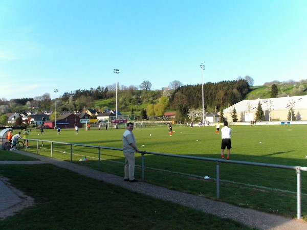 Stadion an der Trell - Ierpeldeng (Erpeldange)