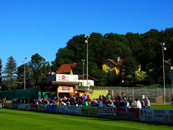 Sportplatz Pitten - Pitten