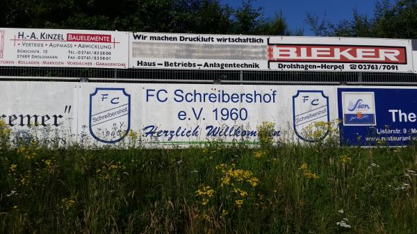 Sportplatz Zur alten Kapelle - Drolshagen-Schreibershof