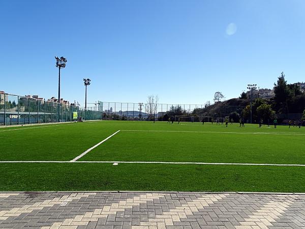 Home & Garden 3 Upper Stadium  - Yerushalayim (Jerusalem)