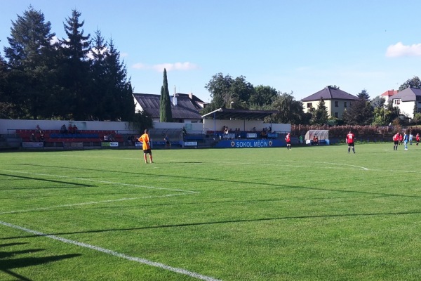 Fotbalové hřiště Měčín - Měčín