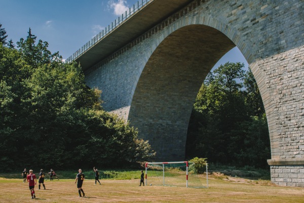Sportplatz an der Göltzschtalbrücke - Lengenfeld/Vogtland-Weißensand