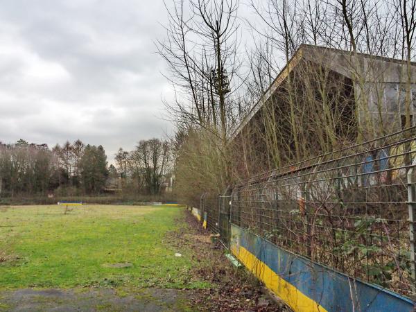 Stadion am Hermann-Löns-Weg - Solingen-Ohligs