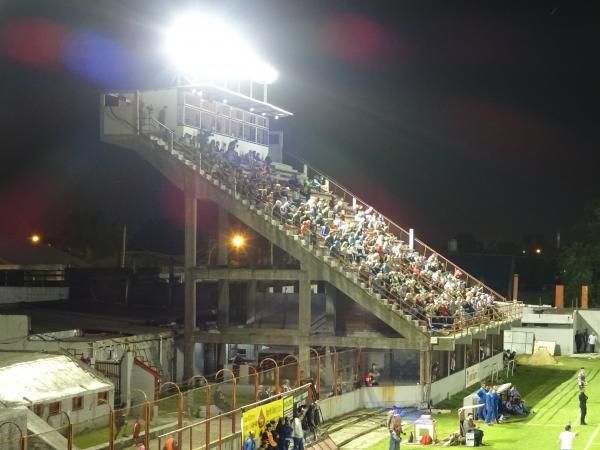 Estadio Pablo Comelli - Remedios de Escalada, BA