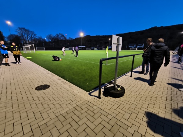 Sportplatz im Schulzentrum Bachem - Bad Neuenahr-Ahrweiler-Bachem