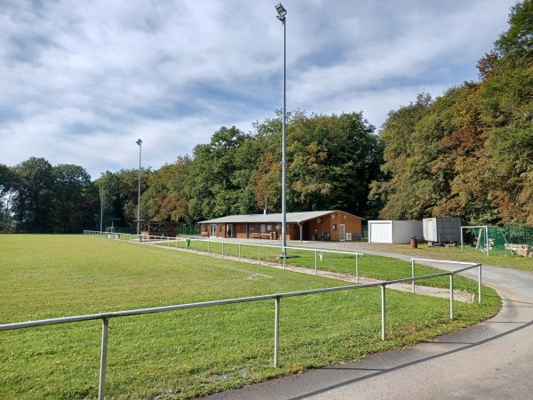 Sportplatz Niedershausen - Löhnberg-Niedershausen