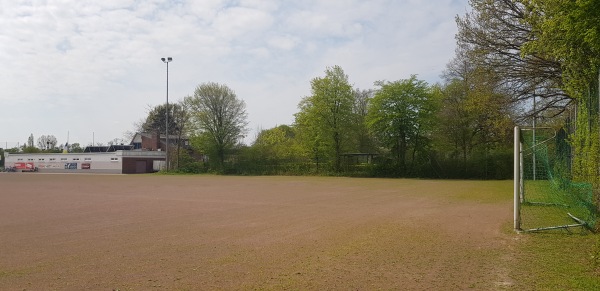 Sportanlage an der Kanalbrücke D-Platz - Hannover-Vahrenheide