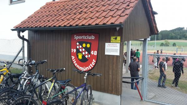 Sportanlage Hennhofer Weg - Altenmünster