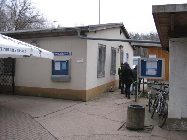 Waldstadion am Heidebahnhof - Halle/Saale-Dölau