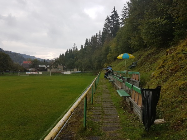 Futbalové ihrisko Oščadnica - Oščadnica