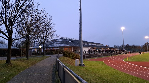 Leo-Graß-Sportzentrum - Obertraubling
