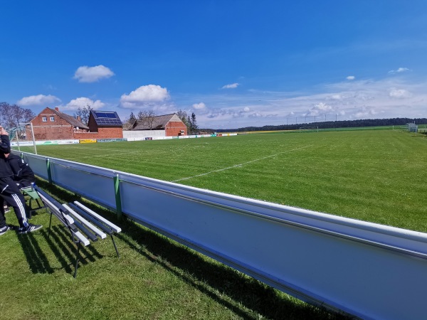 Sportplatz Saalfeld - Apenburg-Winterfeld-Saalfeld