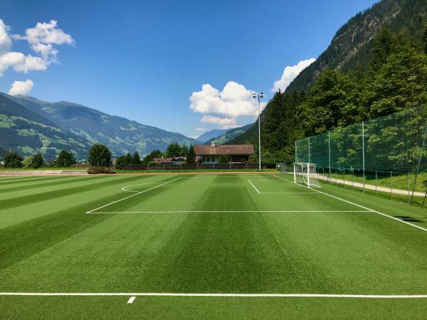 Alpenstadion Nebenplatz - Mayrhofen